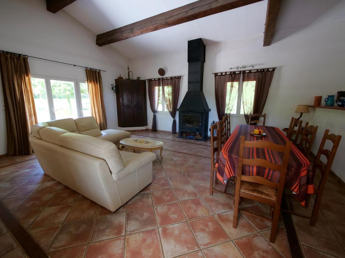 Campagne Saint Maurinet Villa Montmeyan Bagian luar foto