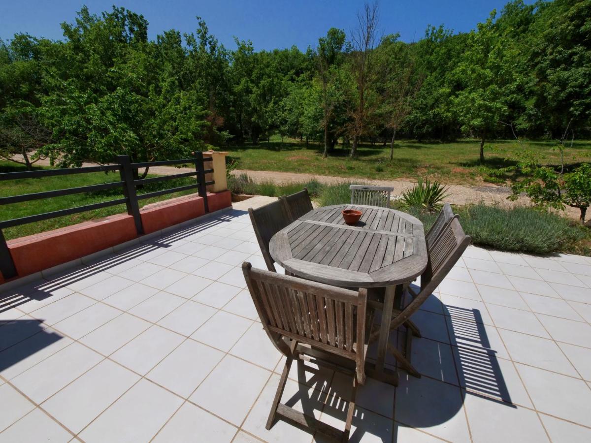 Campagne Saint Maurinet Villa Montmeyan Bagian luar foto