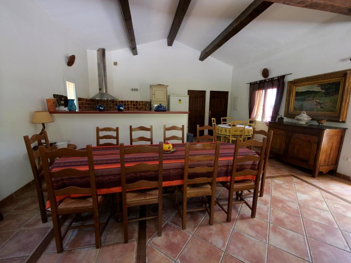 Campagne Saint Maurinet Villa Montmeyan Bagian luar foto