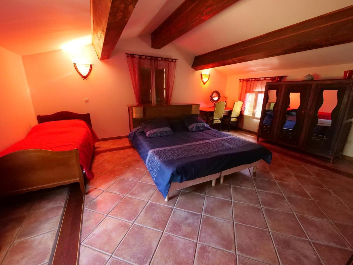 Campagne Saint Maurinet Villa Montmeyan Bagian luar foto