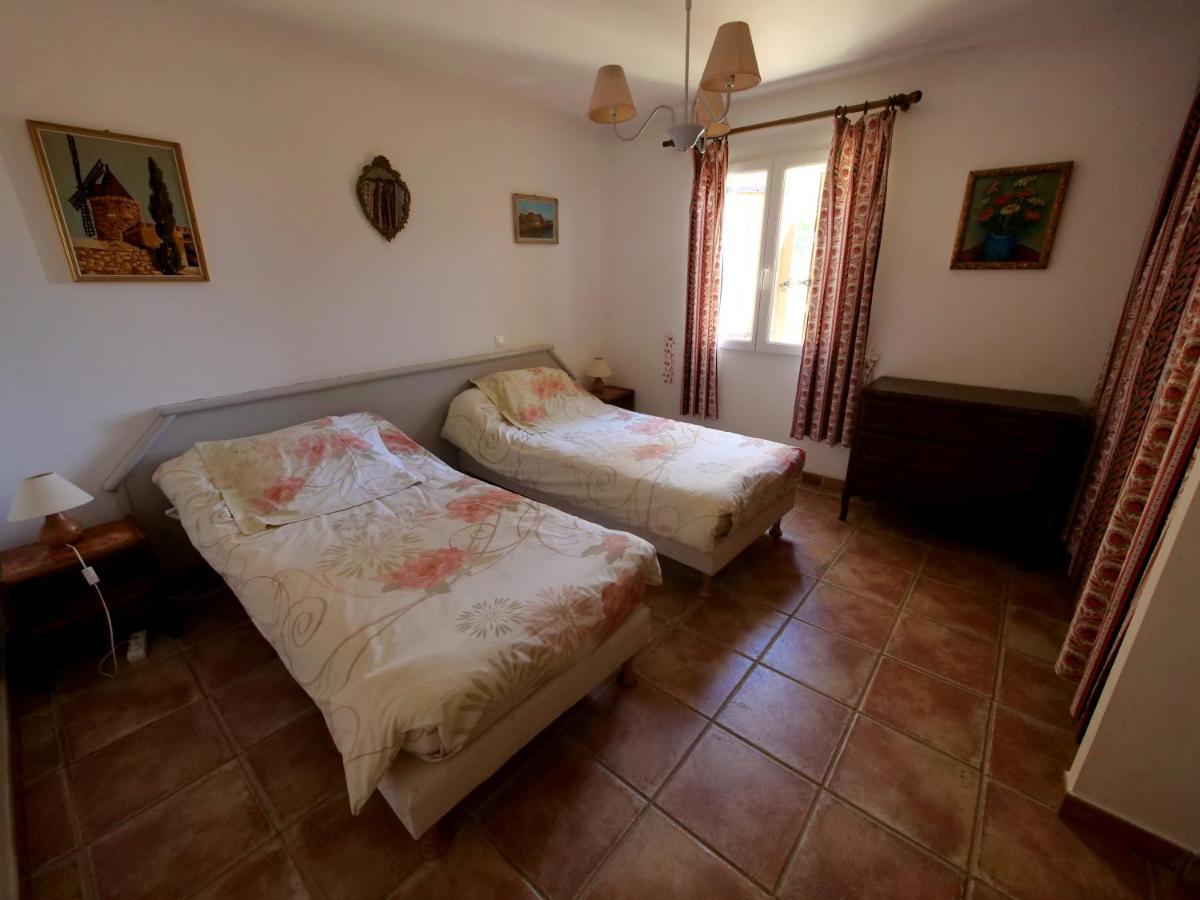 Campagne Saint Maurinet Villa Montmeyan Bagian luar foto