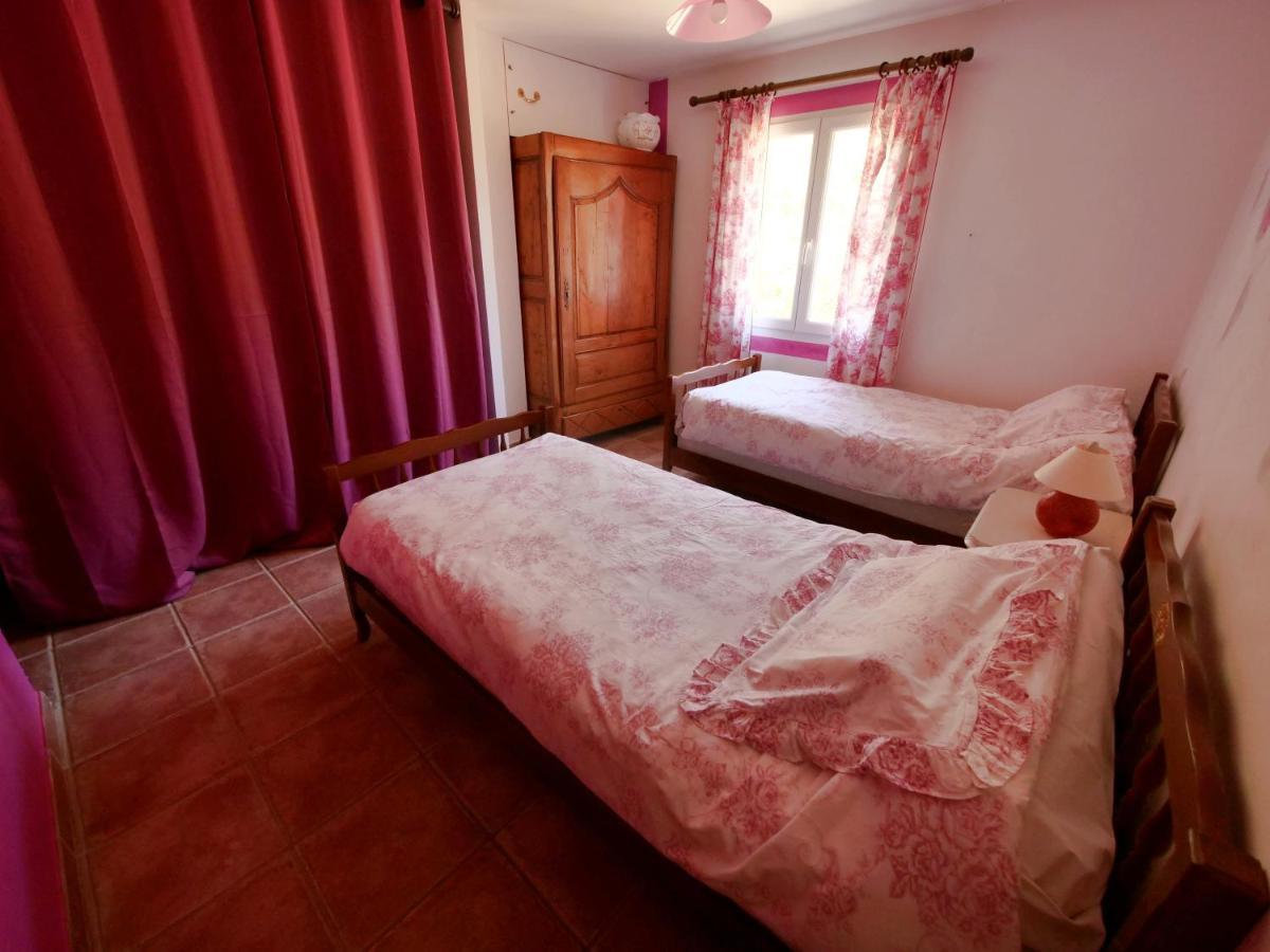 Campagne Saint Maurinet Villa Montmeyan Bagian luar foto