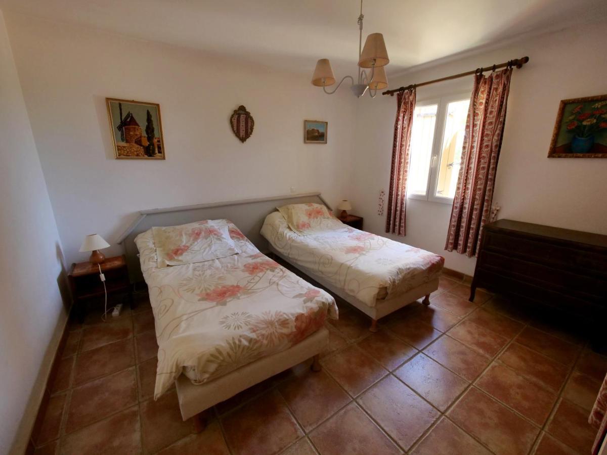 Campagne Saint Maurinet Villa Montmeyan Bagian luar foto