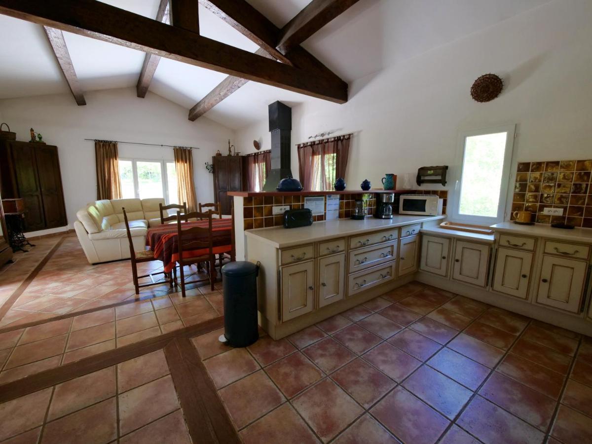 Campagne Saint Maurinet Villa Montmeyan Bagian luar foto