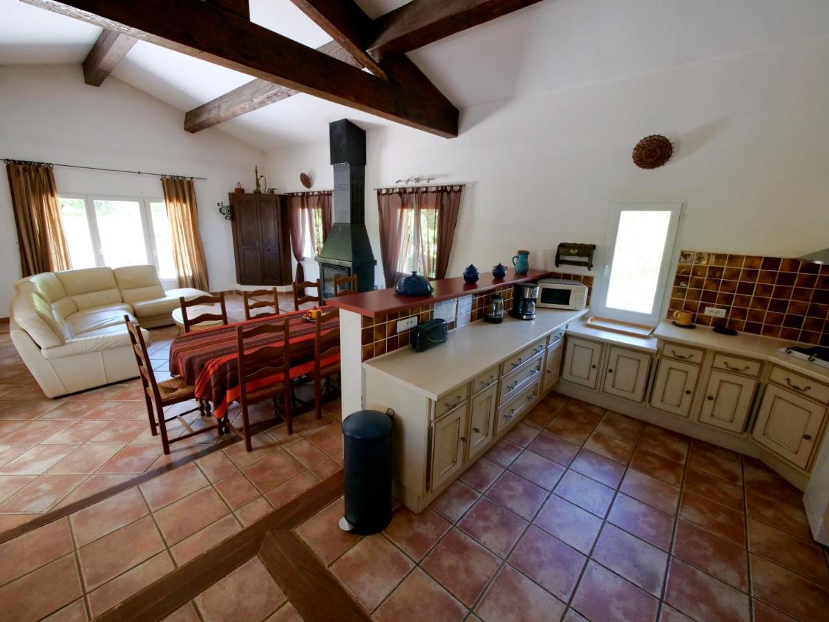 Campagne Saint Maurinet Villa Montmeyan Bagian luar foto