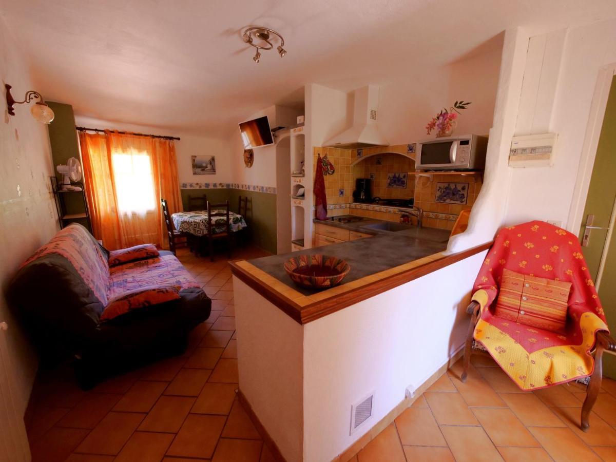 Campagne Saint Maurinet Villa Montmeyan Bagian luar foto